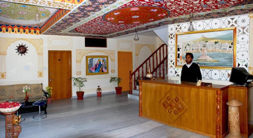 Teerth Palace Пушкар Интерьер фото